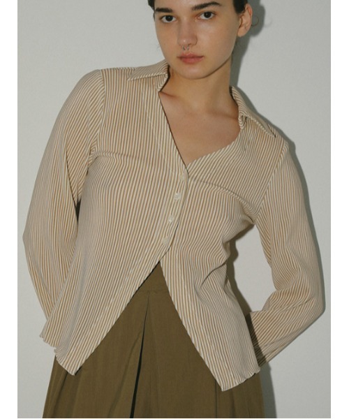 AMAIL（アマイル）の「Decorate collar shirt（シャツ/ブラウス・レディース・ベージュ/ブラウン・FREE）」の12枚目の写真