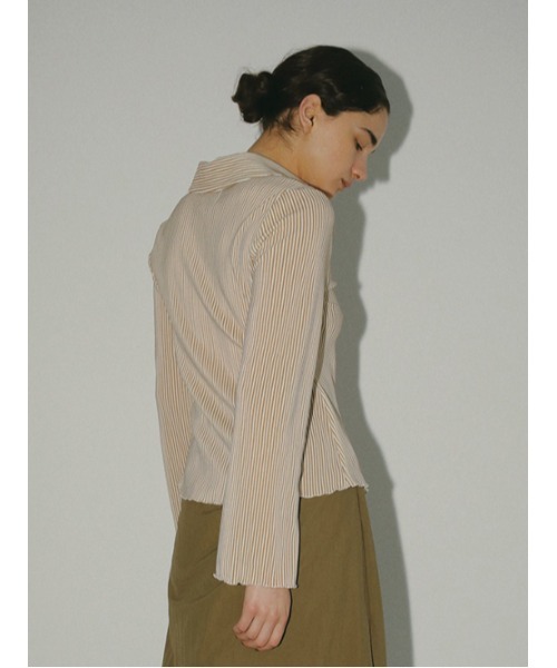 AMAIL（アマイル）の「Decorate collar shirt（シャツ/ブラウス・レディース・ベージュ/ブラウン・FREE）」の9枚目の写真