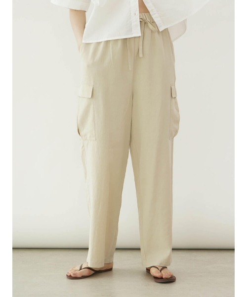 FIKA.(フィーカ)の「Linen easy cargo pants(カーゴパンツ・レディース・カーキ/アイボリー・FREE)」の5枚目の写真