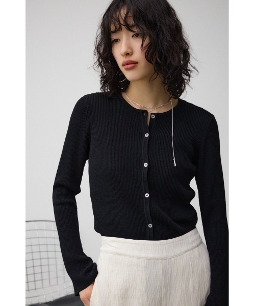 AZUL by moussy（アズールバイマウジー）の「シアーニットカーディガン（カーディガン/ボレロ・レディース・ブラック・FREE）」の2枚目の写真