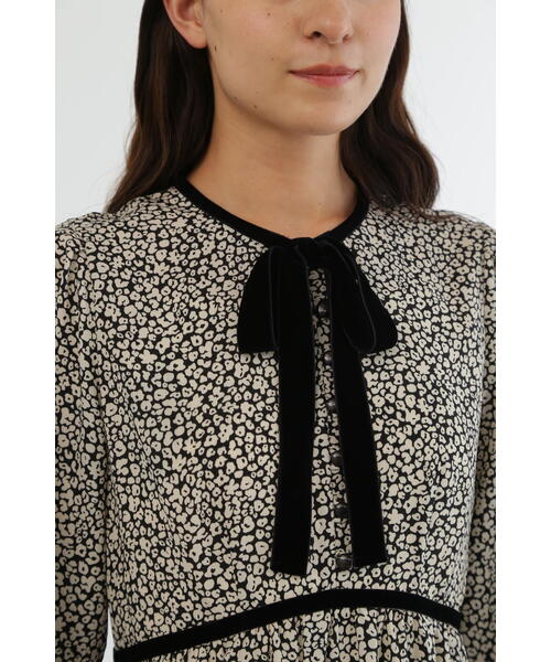 JILL STUART（ジルスチュアート）の「◆モノトーンフラワーワンピース（ワンピース・レディース・ブラック/レッド・2/4）」の14枚目の写真