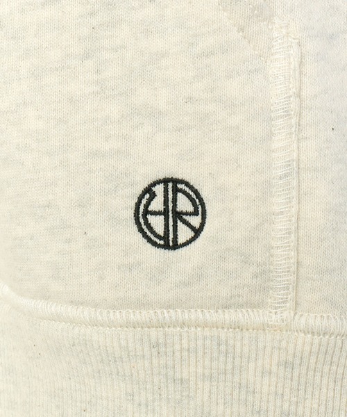 ADAM ET ROPE'(アダムエロペ)の「【サステナブル・洗える】ハーフZIPミドルスウェット(スウェット・レディース・グレー系その他/ホワイト系その他6・FREE)」の15枚目の写真