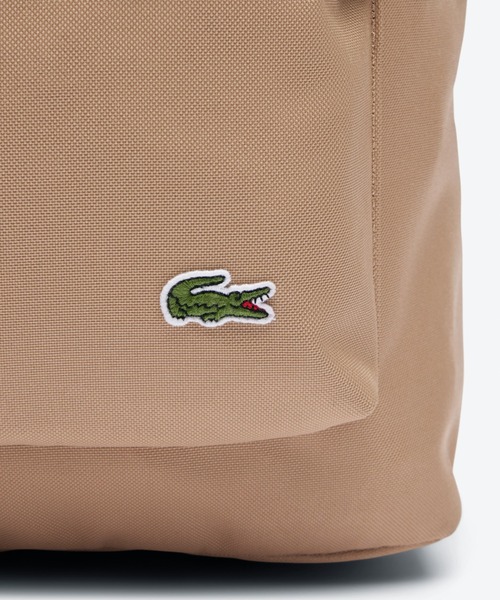 LACOSTE(ラコステ)の「ネオクロコ ロゴデイパック / バックパック / リュックサック(バックパック/リュック・メンズ・カーキ/ベージュ/ダークカーキ・FREE)」の18枚目の写真