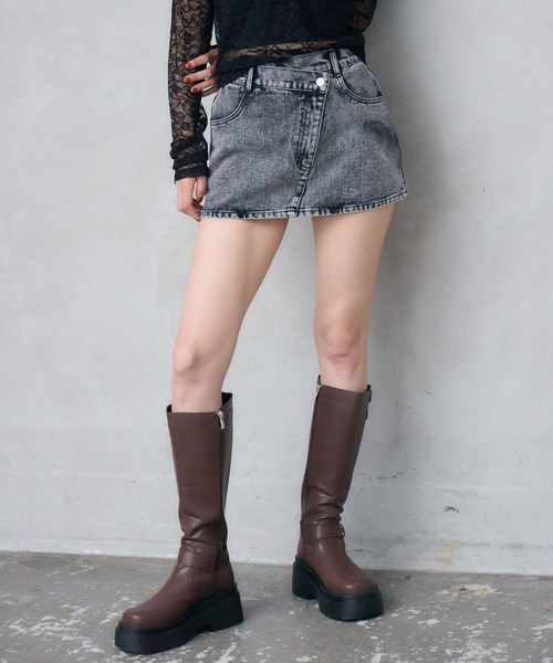 ENVYM（アンビー）の「アシメウエストデニムスカート（スカート・レディース・ブルー/ブラック/ブラウン・SMALL/MEDIUM）」の5枚目の写真