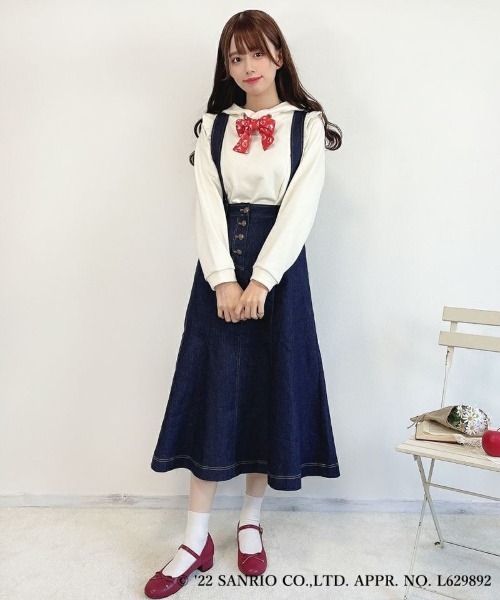 F i.n.t(フィント)の「スカーフ付きスウェットパーカー/ハローキティ/fint フィント(パーカー・レディース・アイボリー・FREE)」の4枚目の写真