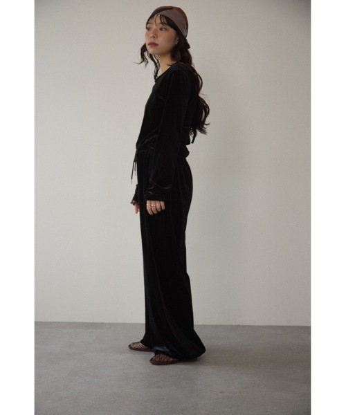 DRWCYS（ドロシーズ）の「ベロア2wayパンツ（スウェットパンツ・レディース・ブラック/オフホワイト・FREE）」の4枚目の写真