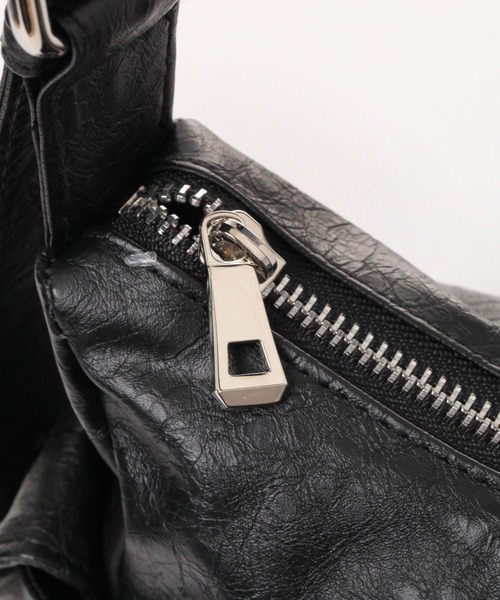 LAKOLE（ラコレ）の「ポケットワンショルダーバッグ / 152916（ショルダーバッグ・レディース・ブラック/その他1/ブラウン・FREE）」の11枚目の写真