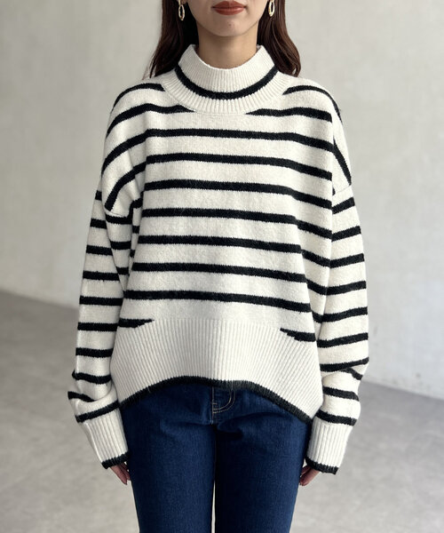 Chez toi(シェトワ)の「BACKスリットハイネックプルオーバー(ニット/セーター・レディース・グレー/ブルー/オフホワイト/アイボリー・FREE)」の17枚目の写真