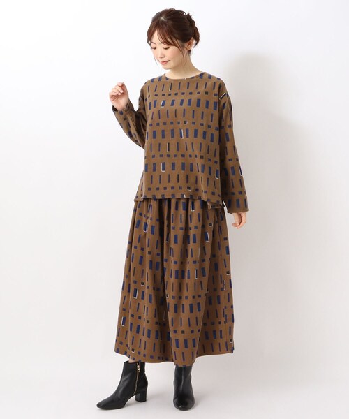 one'sterrace(ワンズテラス)の「シカクキカガク スカート(スカート・レディース・グリーン系その他6/ダークブラウン系8・00)」の6枚目の写真