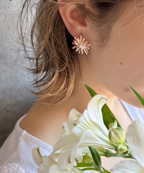 ciite'(シーテ)の「デイジーパール ピアス (両耳用)(ピアス(両耳用)・レディース・シルバー/ゴールド/ピンクゴールド・FREE)」の15枚目の写真