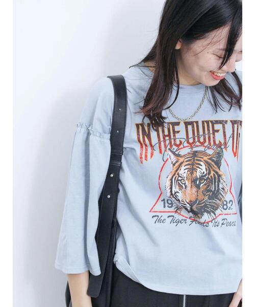 Samansa Mos2 blue（サマンサモスモスブルー）の「フレア袖プルオーバー（Tシャツ/カットソー・レディース・チャコールグレー/ブルー/シルバーグレー・F）」の13枚目の写真