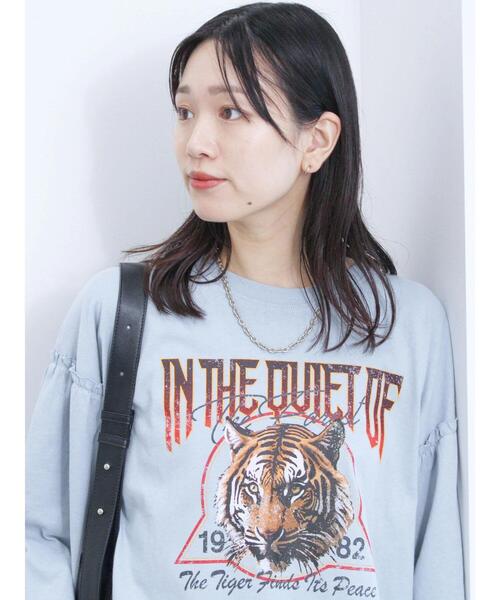 Samansa Mos2 blue（サマンサモスモスブルー）の「フレア袖プルオーバー（Tシャツ/カットソー・レディース・チャコールグレー/ブルー/シルバーグレー・F）」の15枚目の写真