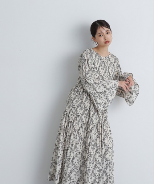 N.（N. Natural Beauty Basic）（エヌエヌナチュラルビューティーベーシック）の「◆デシンプリントワンピース（ワンピース・レディース・オフホワイト/ブラック・SMALL/MEDIUM）」の9枚目の写真