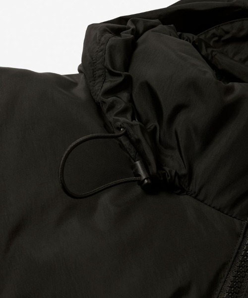 THE NORTH FACE（ザノースフェイス）の「THE NORTH FACE/ザ・ノース・フェイス　Nuptse Jacket ヌプシジャケット  ND92555  【2025年秋冬入荷モデル】（ダウンジャケット/コート・メンズ・ブラック・M/S）」の4枚目の写真