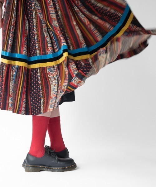 Bonne maison（ボンメゾン）の「【Bonne Maison(ボンヌメゾン)】フランス製 ソックス　靴下　カラフル（ソックス/靴下・レディース・レッド/グリーン/オレンジ/グレー/チャコールグレー/ブルー・36/38）」の18枚目の写真