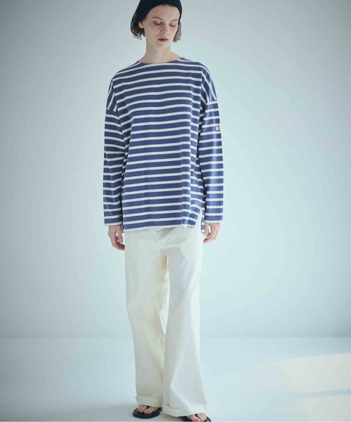 SEA(シー)の「SEA グラフィティ バスクシャツ(Tシャツ/カットソー・レディース・ブルー/ブラック/レッド・ONE SIZE)」の2枚目の写真