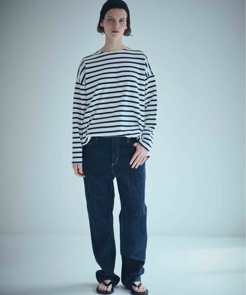 SEA(シー)の「SEA グラフィティ バスクシャツ(Tシャツ/カットソー・レディース・ブルー/ブラック/レッド・ONE SIZE)」の1枚目の写真