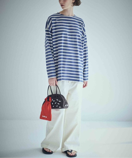 SEA(シー)の「SEA グラフィティ バスクシャツ(Tシャツ/カットソー・レディース・ブルー/ブラック/レッド・ONE SIZE)」の8枚目の写真