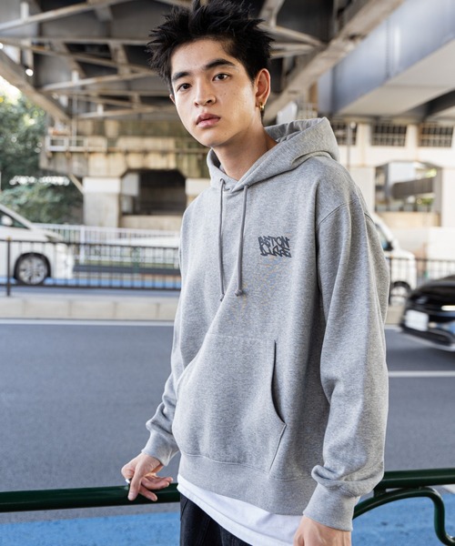 WEGO(ウィゴー)の「WEGO/リラックスフィットグラフィックパーカー(パーカー・メンズ・ホワイト/杢グレー/ブラック/ブラウン/グリーン・SMALL/MEDIUM/LARGE)」の15枚目の写真