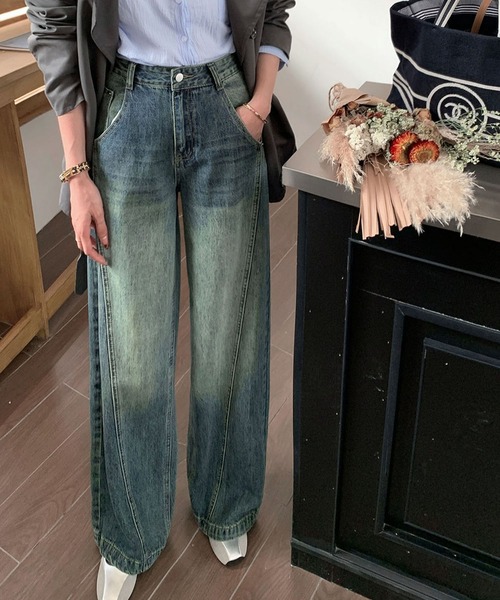LOWO(ロワ)の「ヴィンテージライクワイドデニムパンツ(デニムパンツ・レディース・インディゴブルー/ブルー・S/M/L)」の5枚目の写真