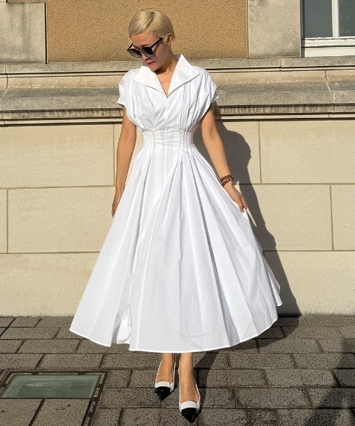 JENNE（ジェンヌ）の「コットンエアリータックワンピース（ワンピース・レディース・ホワイト/ネイビー/イエロー・SMALL/MEDIUM/LARGE）」の2枚目の写真