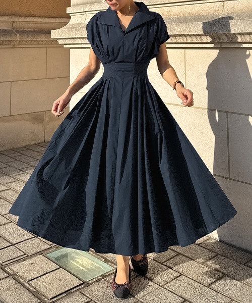 JENNE（ジェンヌ）の「コットンエアリータックワンピース（ワンピース・レディース・ホワイト/ネイビー/イエロー・SMALL/MEDIUM/LARGE）」の9枚目の写真