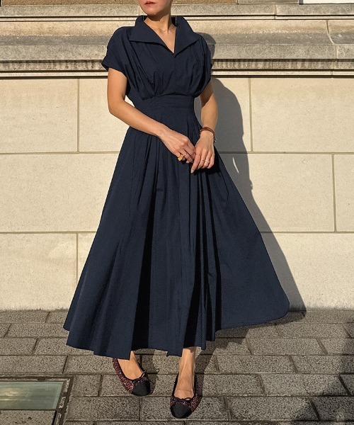 JENNE（ジェンヌ）の「コットンエアリータックワンピース（ワンピース・レディース・ホワイト/ネイビー/イエロー・SMALL/MEDIUM/LARGE）」の11枚目の写真