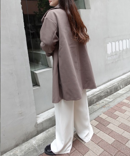 CORNERS（コーナーズ）の「スタンドカラーボリューム袖コート（ステンカラーコート・レディース・ブラック/ベージュ/モカ/アイボリー/ブルー・M/L）」の11枚目の写真