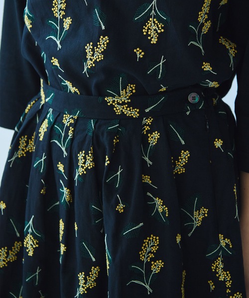 bulle de savon ツリー刺繍 タックスカート＊未使用タグ付き セール】○ミモザ刺しゅう タックスカート（スカート）｜bulle