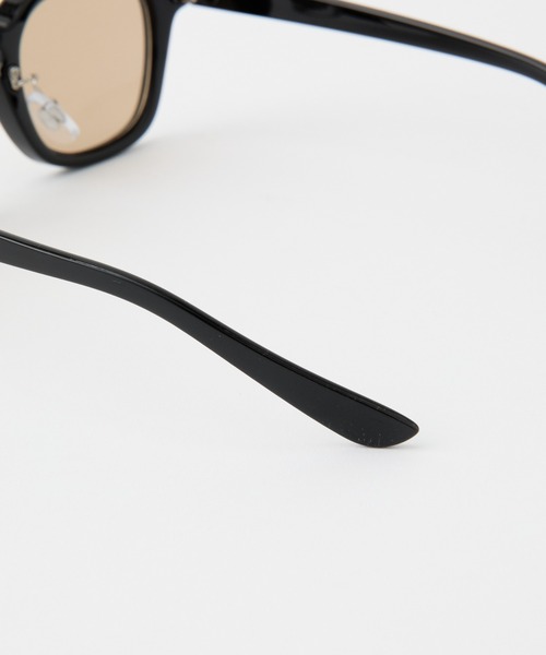 COLONY 2139（コロニートゥーワンスリーナイン）の「テレビジョンカットサングラス（サングラス・レディース・ブラウン/クリア/グレー・FREE）」の17枚目の写真