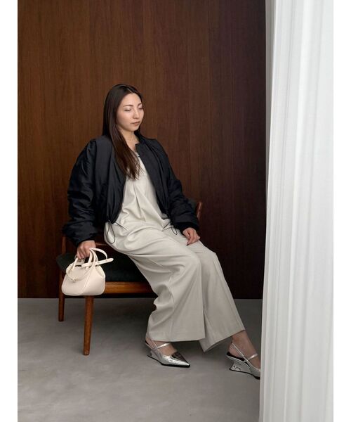 OUNNOUN（オウンノウン）の「【OUNNOUN】ワイドレッグオールインワン（つなぎ/オールインワン・レディース・ベビーピンク/ブラック/ライトグレー・MEDIUM/SMALL）」の7枚目の写真