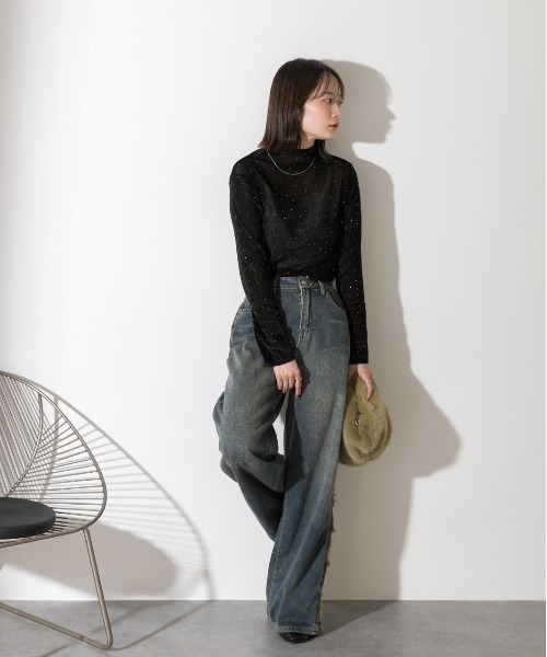 ad thie(アドティエ)の「サイドダメージ ワイドデニム(デニムパンツ・レディース・ブルー・SMALL/MEDIUM)」の19枚目の写真