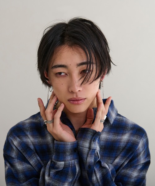 Ellno Loset(エルノロゼット)の「ロングチェーンピアス/両耳用(ピアス(両耳用)・メンズ・シルバー・FREE)」の3枚目の写真