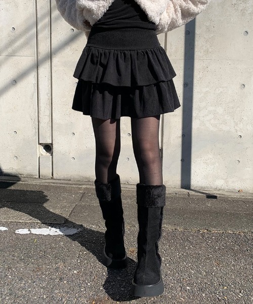 anyonemore（エニワンモア）の「ティアードコーデュロイミニスカート（スカート・レディース・ブラック/クリーム・SMALL/MEDIUM）」の3枚目の写真