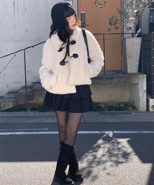 anyonemore（エニワンモア）の「ティアードコーデュロイミニスカート（スカート・レディース・ブラック/クリーム・SMALL/MEDIUM）」の10枚目の写真