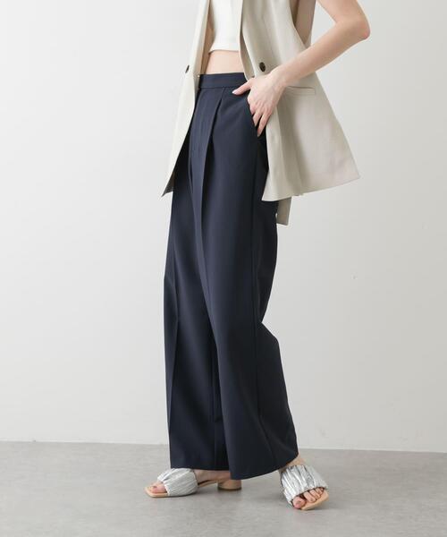 SENSE OF PLACE by URBAN RESEARCH（センスオブプレイスバイアーバンリサーチ）の「センタープレスストレートパンツ（その他パンツ・レディース・ブラック/グレー/ネイビー/チェック・TALL/MEDIUM/SMALL/LARGE/X-SMALL）」の4枚目の写真