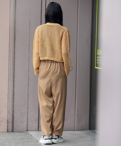 Munich（ミューニック）の「天竺針抜き編みニットカーディガン（カーディガン/ボレロ・レディース・ネイビー/イエロー/グレイッシュベージュ/グリーン・FREE）」の7枚目の写真