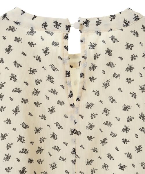 earth music&ecology（アースミュージックアンドエコロジー）の「マジョリカプリーツブラウス（シャツ/ブラウス・レディース・アイボリー/その他14/ネイビー/ミント/ピンク・FREE）」の8枚目の写真