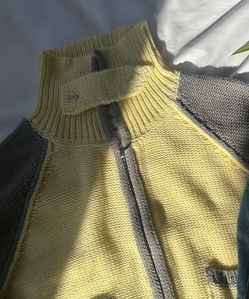 nemne store(ネンネストア)の「ラグランドライバーズニット(ニット/セーター・レディース・ネイビー/グレー系・SMALL/MEDIUM)」の11枚目の写真