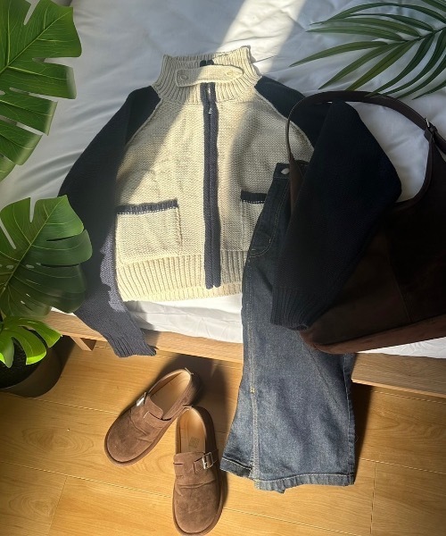 nemne store(ネンネストア)の「ラグランドライバーズニット(ニット/セーター・レディース・ネイビー/グレー系・SMALL/MEDIUM)」の5枚目の写真