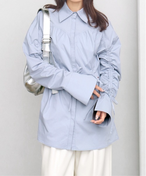 NOGLE（ノグル）の「【NOGLE/ノグル】シャーリングリボンシャツ（シャツ/ブラウス・レディース・ブルー/ブラック/ホワイト・FREE）」の4枚目の写真