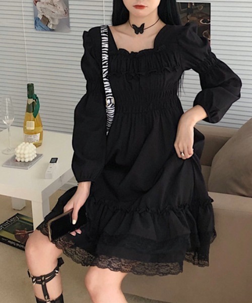 Mejoul（メジュール）の「シャーリング パフスリーブ レースミニワンピース（ワンピース・レディース・ブラック・S/M/L）」の7枚目の写真