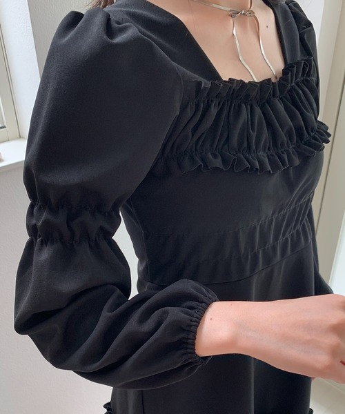 Mejoul（メジュール）の「シャーリング パフスリーブ レースミニワンピース（ワンピース・レディース・ブラック・S/M/L）」の21枚目の写真