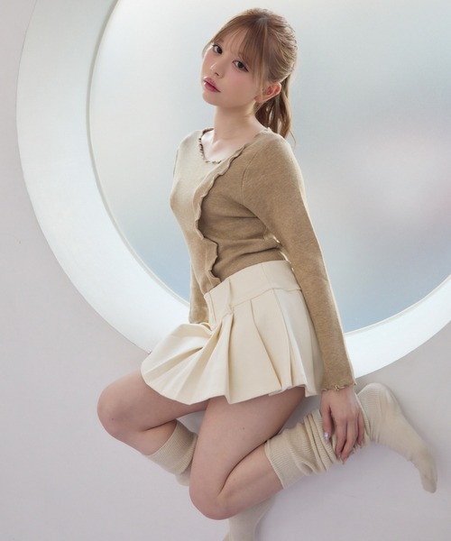 TITTY&CO.(ティティーアンドコー)の「プリーツミニスカート(スカート・レディース・アイボリー/ブラック/ホワイト/グレー・FREE)」の6枚目の写真