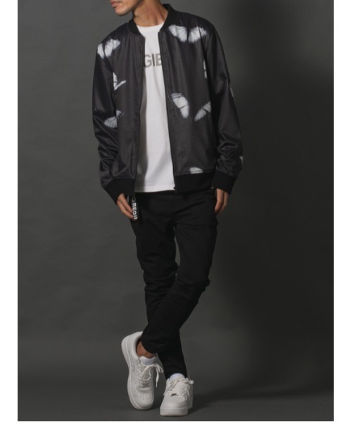 REGIEVO(レジエボ)の「【REGIEVO】バタフライプリント / MA-1 ジップアップブルゾン(MA-1・メンズ・ブルー/グレー・LARGE/MEDIUM)」の9枚目の写真