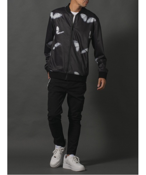 REGIEVO(レジエボ)の「【REGIEVO】バタフライプリント / MA-1 ジップアップブルゾン(MA-1・メンズ・ブルー/グレー・LARGE/MEDIUM)」の11枚目の写真