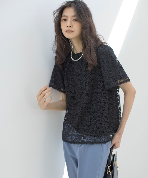 組曲(クミキョク)の「フラワーレース ブラウス(Tシャツ/カットソー・レディース・アイボリー系/ライトグリーン系/ブラック系・2/3)」の14枚目の写真