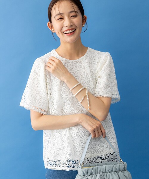 組曲(クミキョク)の「フラワーレース ブラウス(Tシャツ/カットソー・レディース・アイボリー系/ライトグリーン系/ブラック系・2/3)」の18枚目の写真