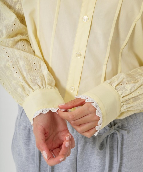 TINA：JOJUN（ティーナジョジュン）の「ビッグカラー ドッキングブラウス TINA：JOJUN（シャツ/ブラウス・レディース・ライトイエロー/ホワイト・M）」の14枚目の写真