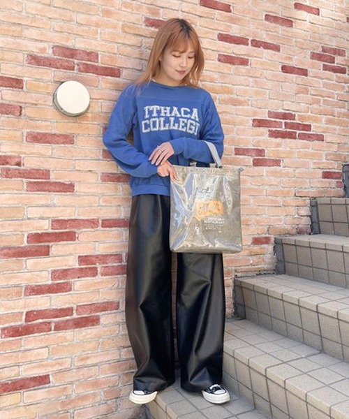 ACCOMMODE(アコモデ)の「タイベックPCスリーブバッグ(ショルダーバッグ・レディース・グレー/ベージュ・FREE)」の19枚目の写真